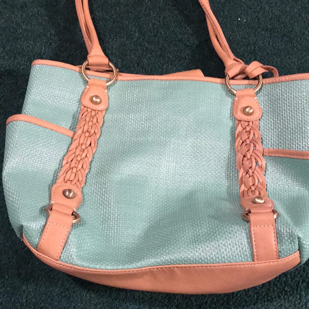 Giani Bernini purse. Great condition.
